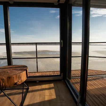 Nad Narvia Appartement